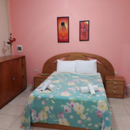 Palmas Park Hotel Y Restaurant Obligado Luaran gambar