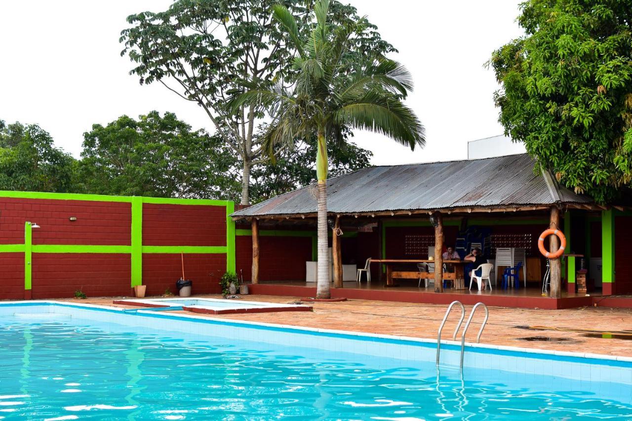 Palmas Park Hotel Y Restaurant Obligado Luaran gambar
